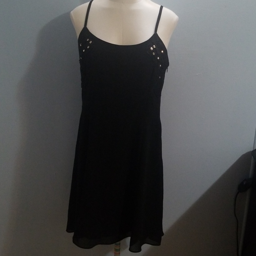 Cute little black dress